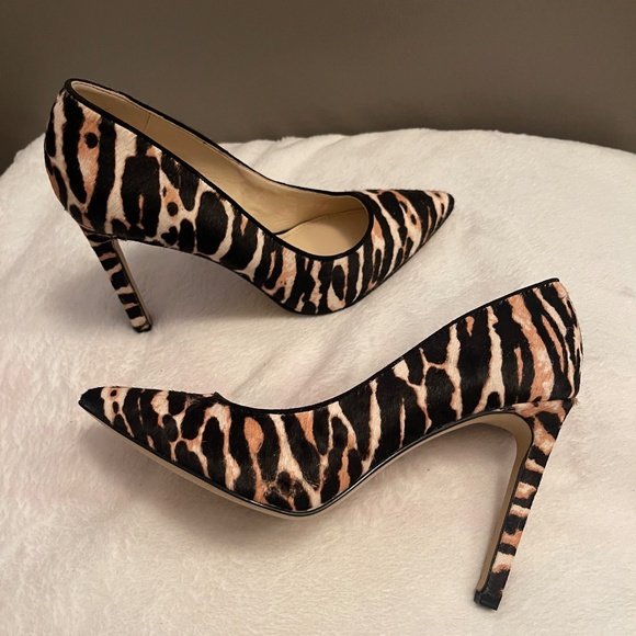 Pumps - Picture 4 of 4